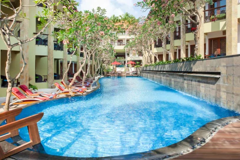 Ibis Styles Bali Legian pool