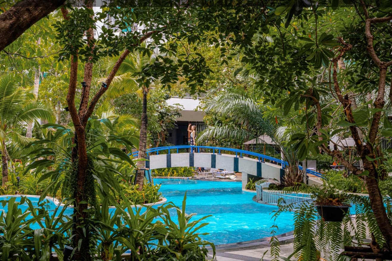 Chatrium Residence Sathon Bangkok pool