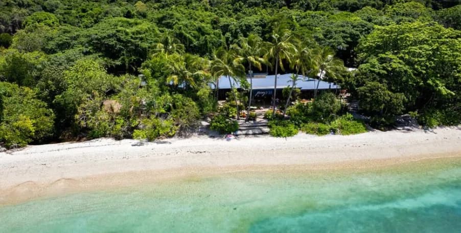 Fitzroy Island Resort pool