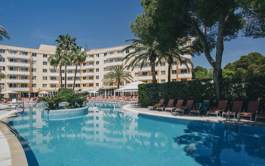 Hotel Ivory Playa Mallorca pool