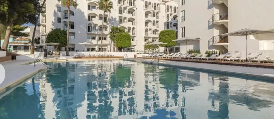 Occidental Puerto Banús pool