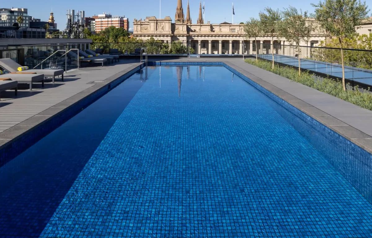 Le Méridien Melbourne (LE SPLASH) pool
