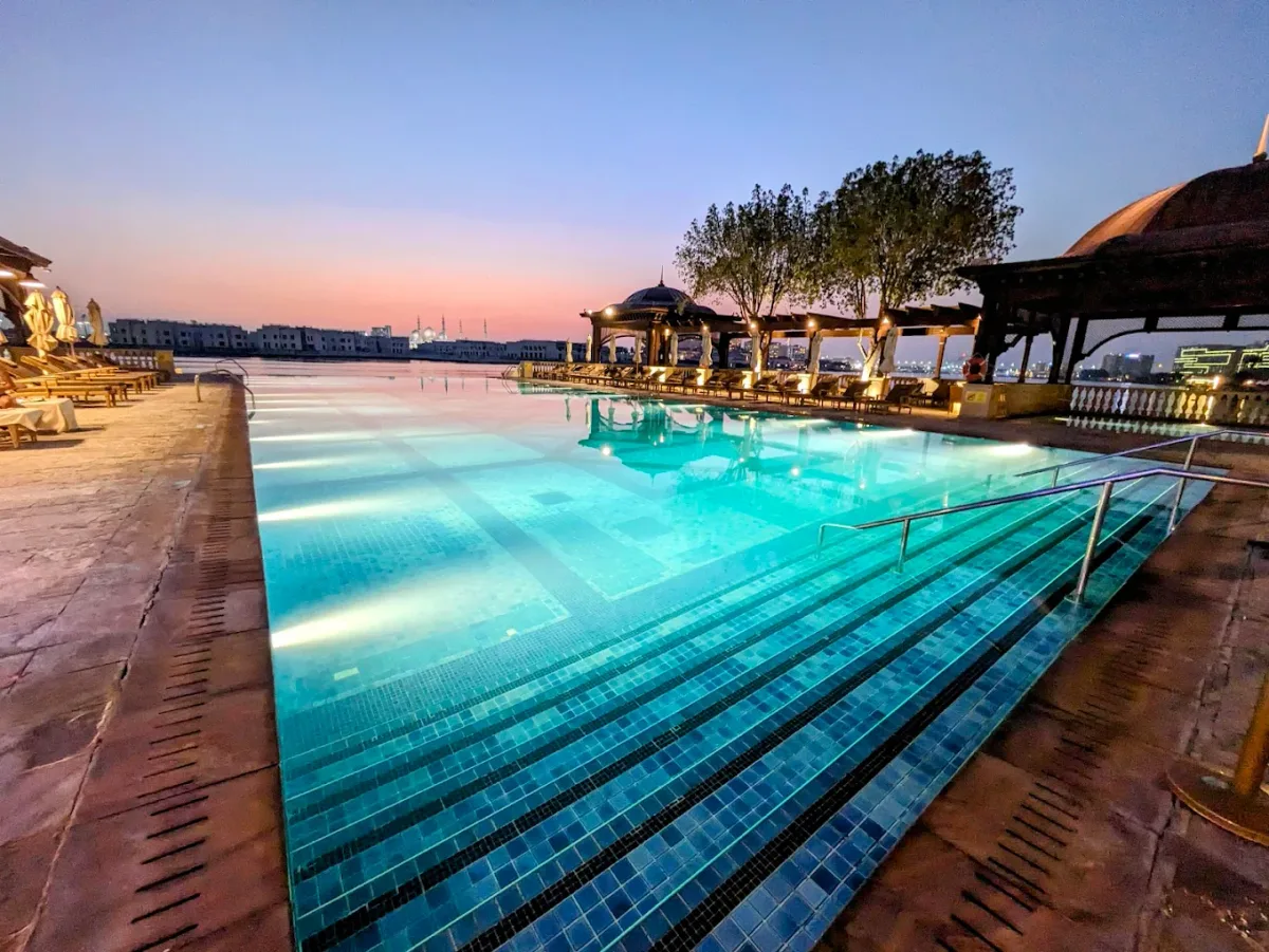 Shangri-La Qaryat Al Beri pool and beach
