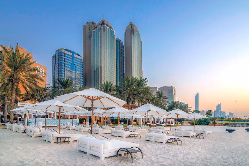 Sheraton Abu Dhabi Hotel & Resort pool