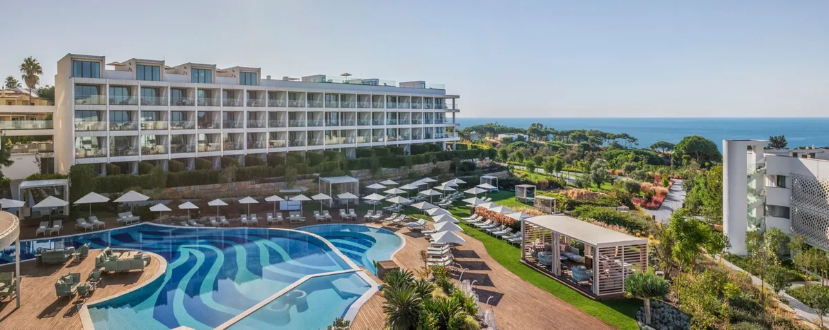 W Algarve WET DECK pool