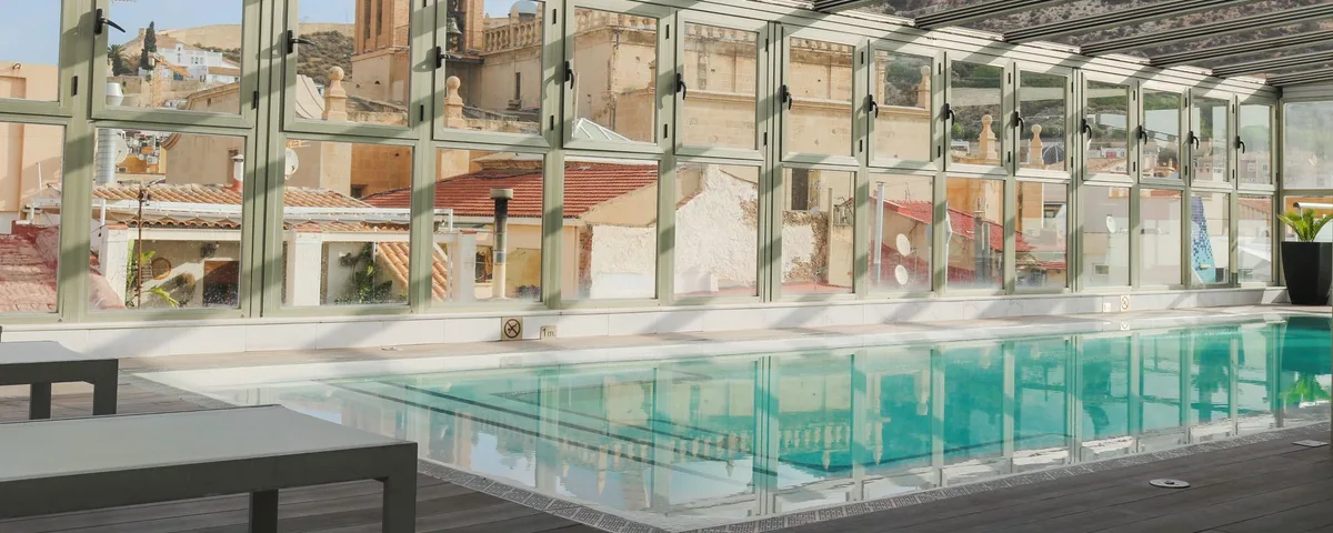 Hospes Amérigo pool
