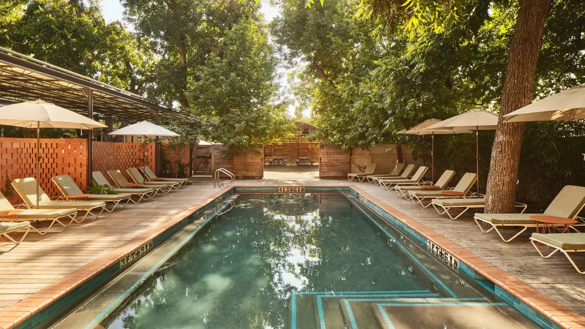 Carpenter Hotel pool
