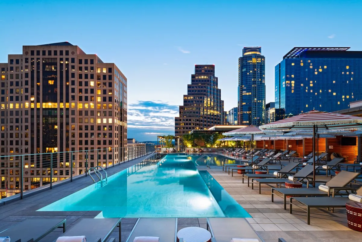 JW Marriott Austin pool
