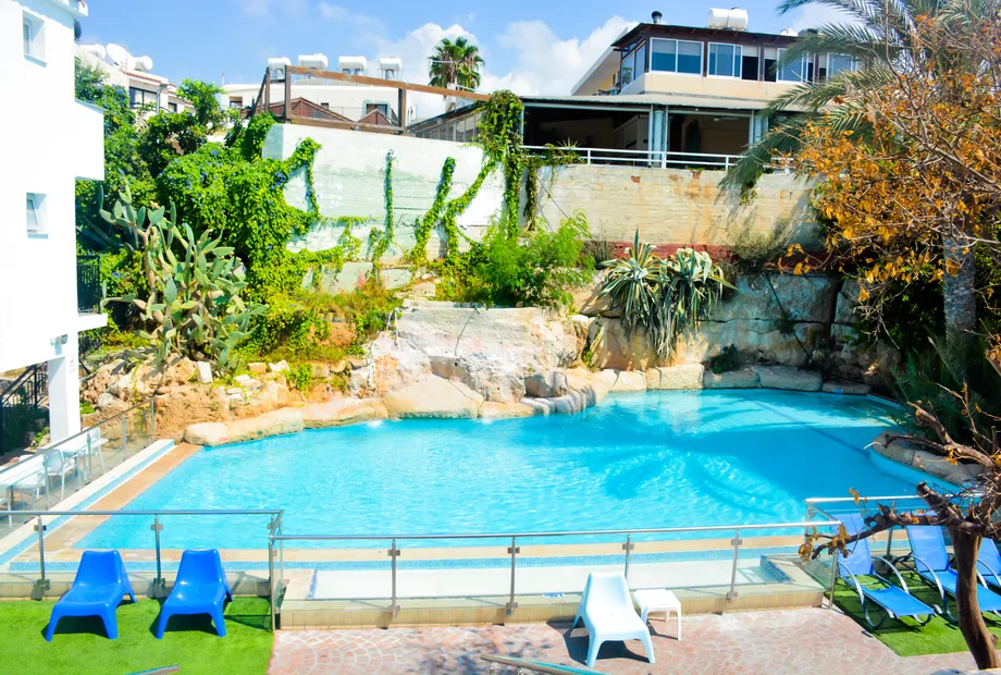 Pambos Napa Rocks pool
