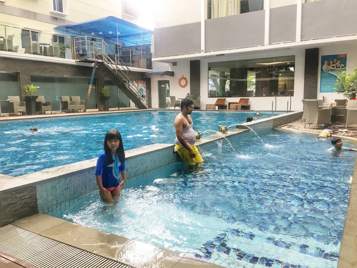 Sahid Batam Center Hotel & Convention pool