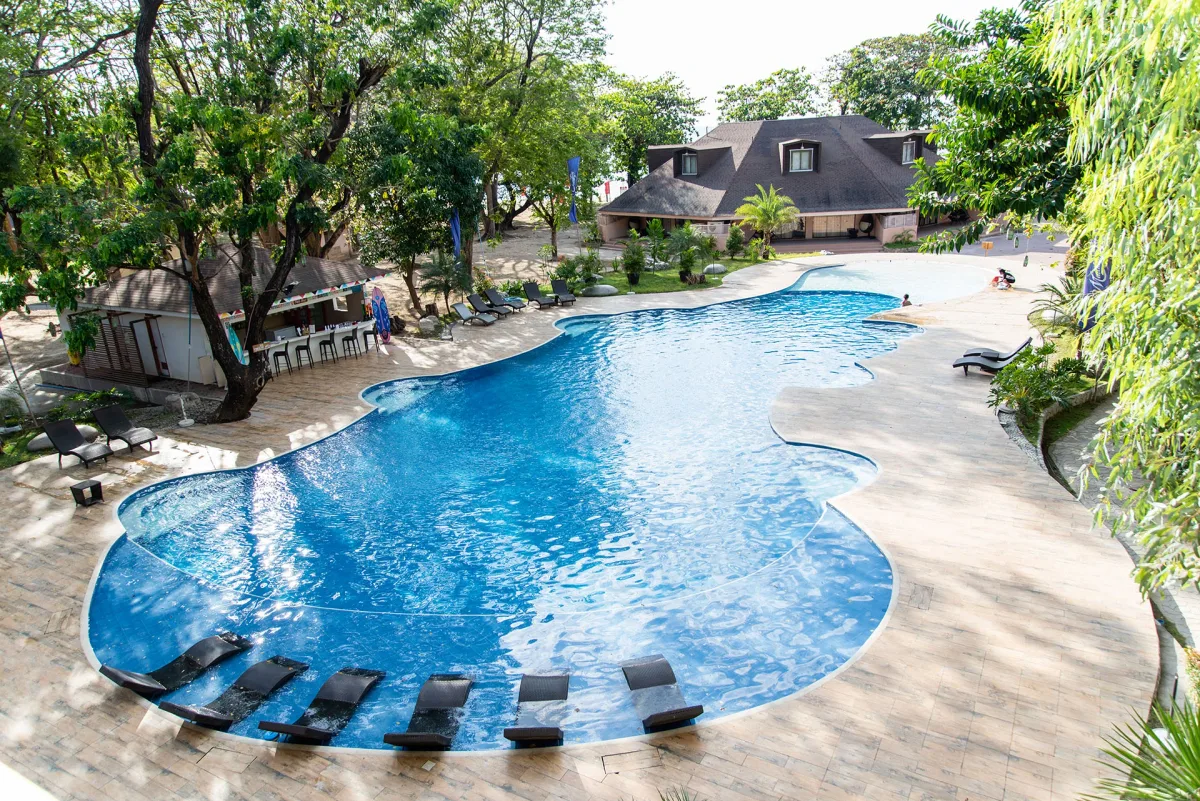 Matabungkay Beach Hotel pool