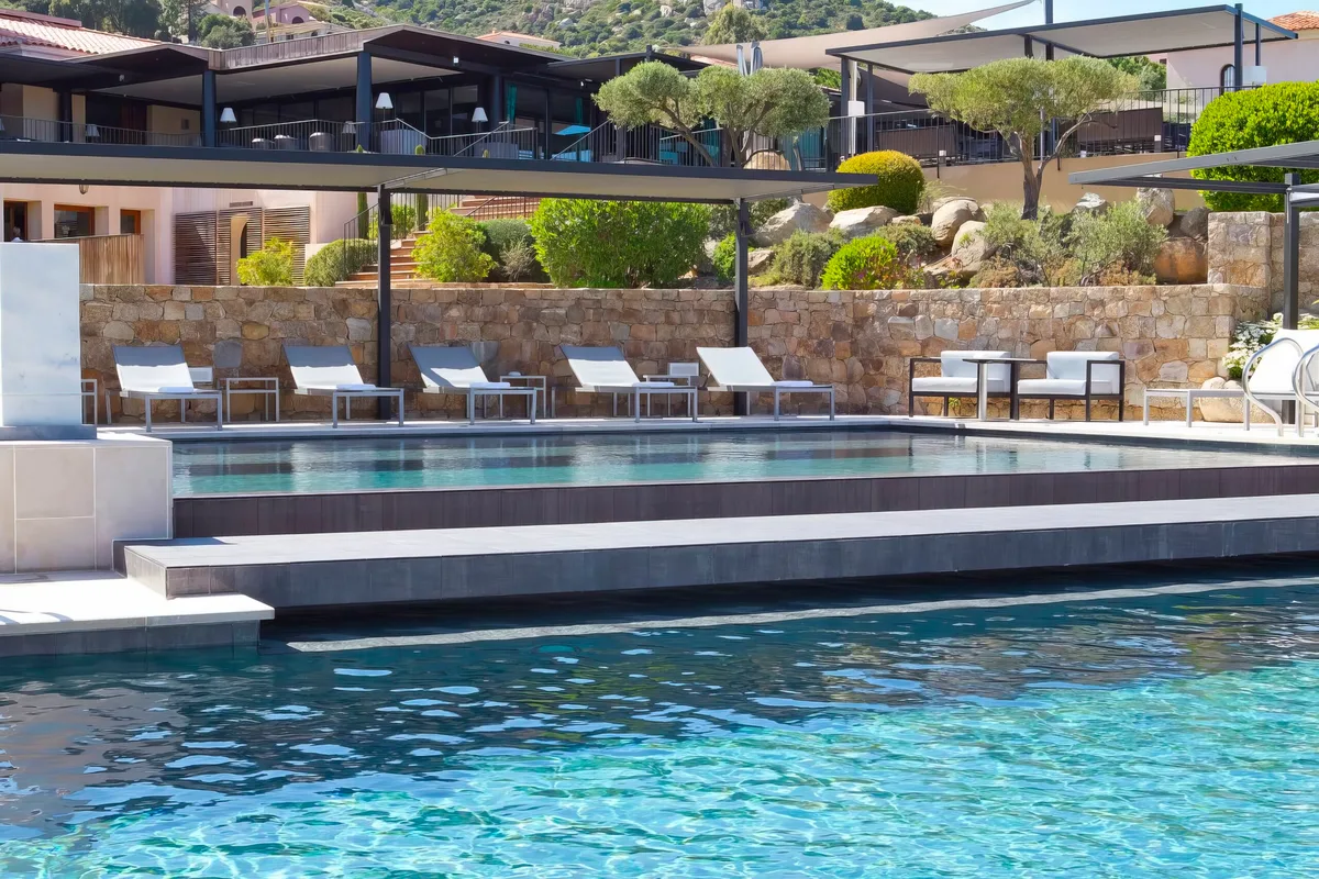 Hotel pool day pass in Calvi