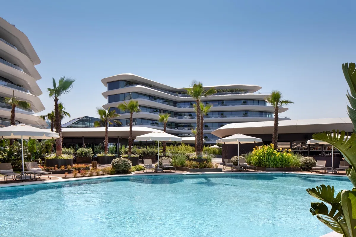 Reges, a Luxury Collection Resort & Spa, Cesme pool