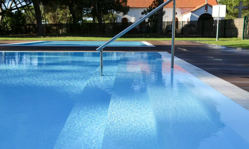 INATEL Caparica pool