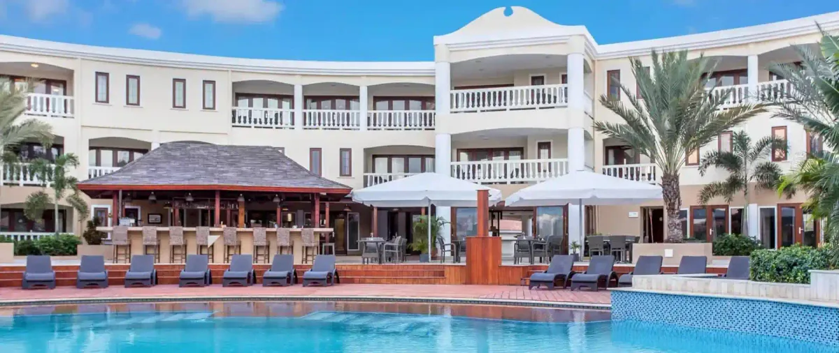 ACOYA Curaçao pool