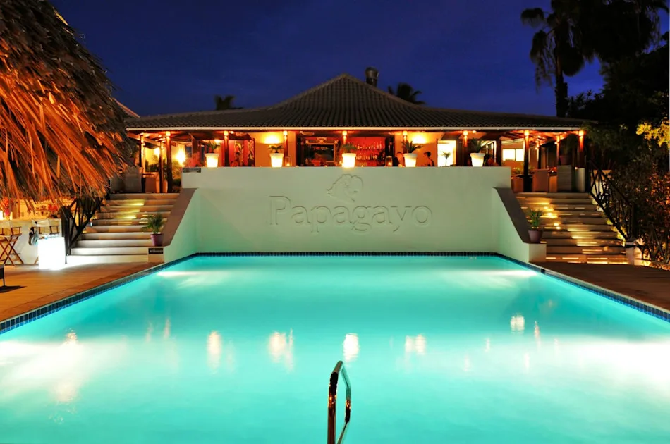 Pool day passes in Curacao