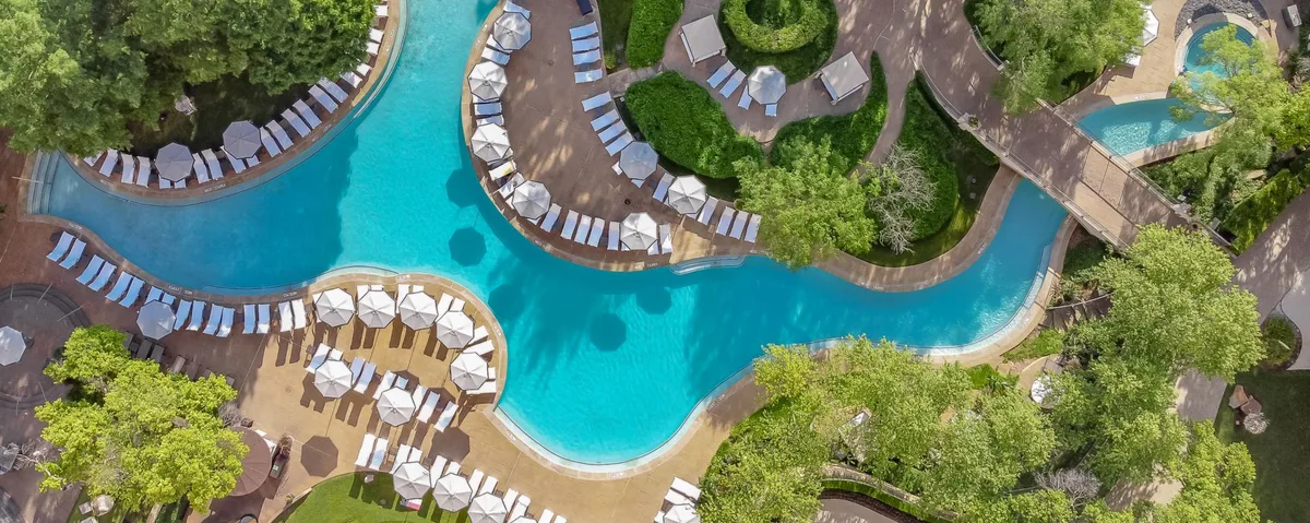 The Ritz-Carlton Dallas, Las Colinas pool