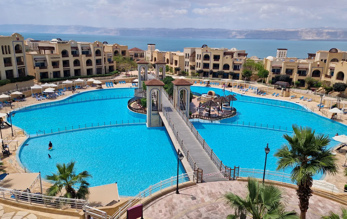 Crowne Plaza Jordan Dead Sea Resort & Spa pool