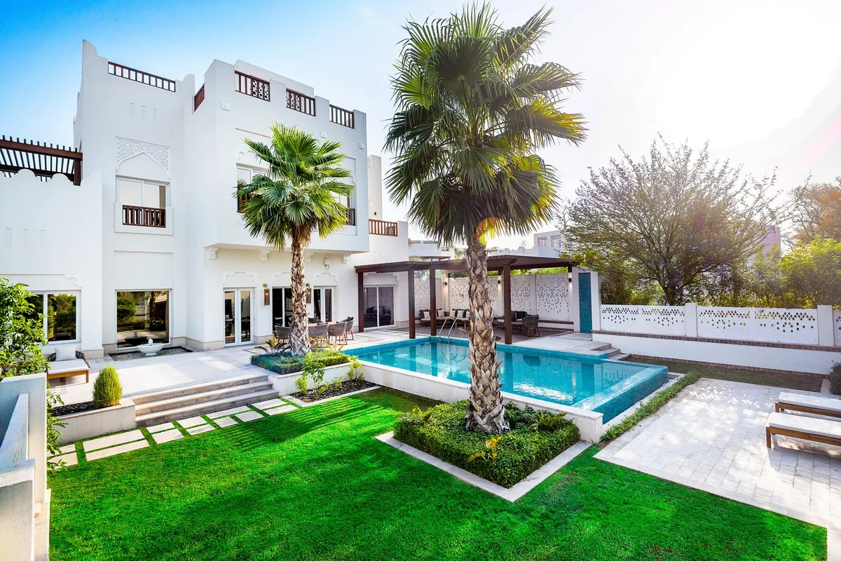 Al Messila, a Luxury Collection Resort & Spa pool