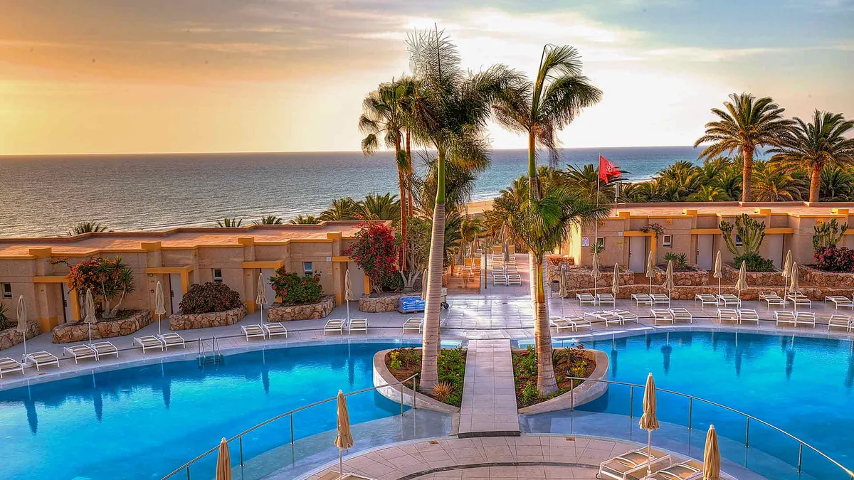 SBH Hotels & Resorts pool