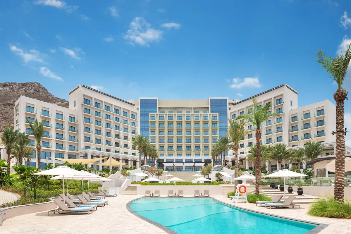 Hotel pool day pass in Fujairah