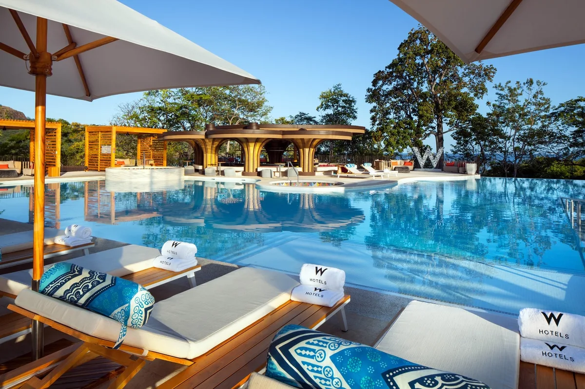 W Costa Rica – Reserva Conchal pool