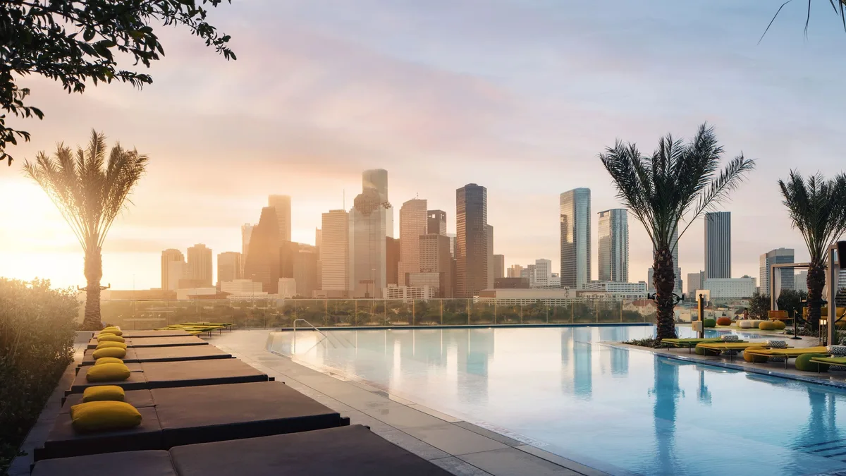 Thompson Houston pool