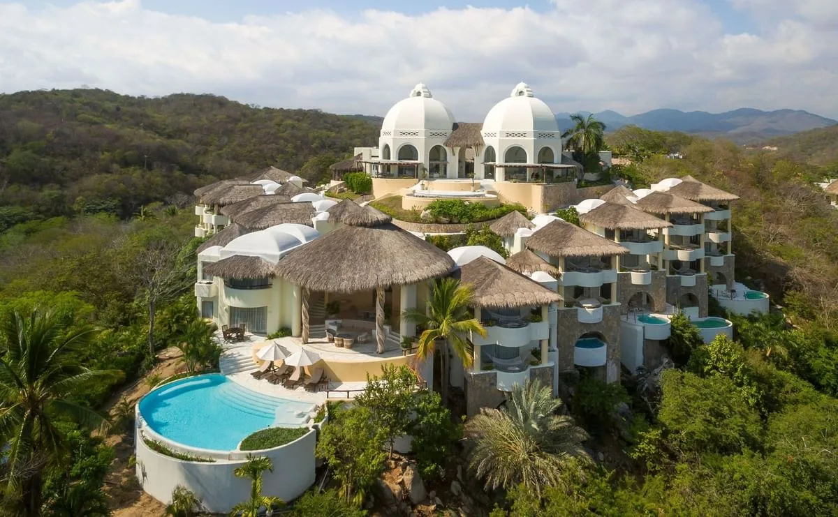 Quinta Real Huatulco pool