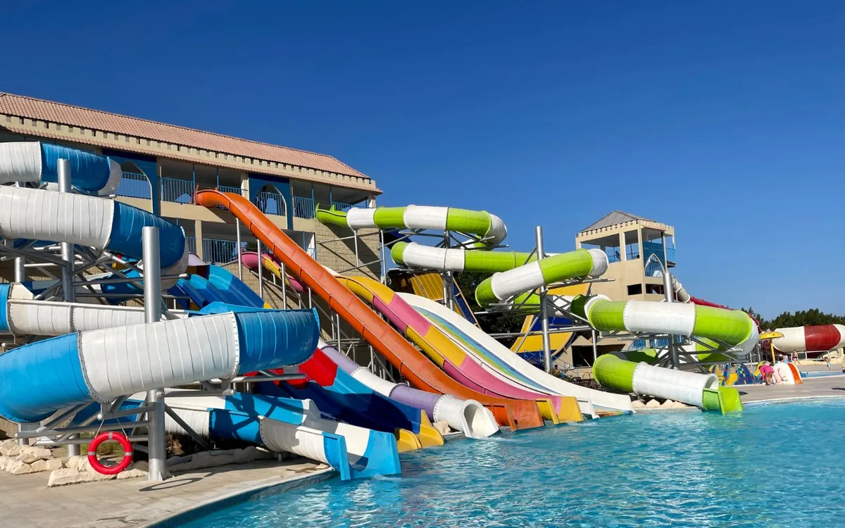 Gravity Hotel & Aqua Park Hurghada pool