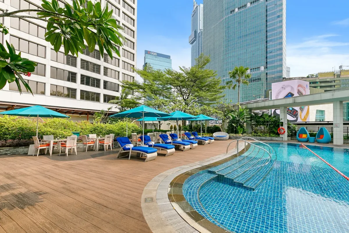 Mandarin Oriental Jakarta pool