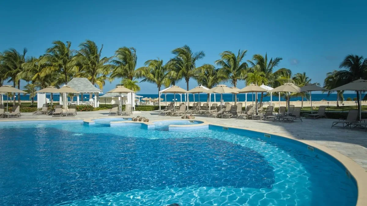 Pool day passes in Jamaica