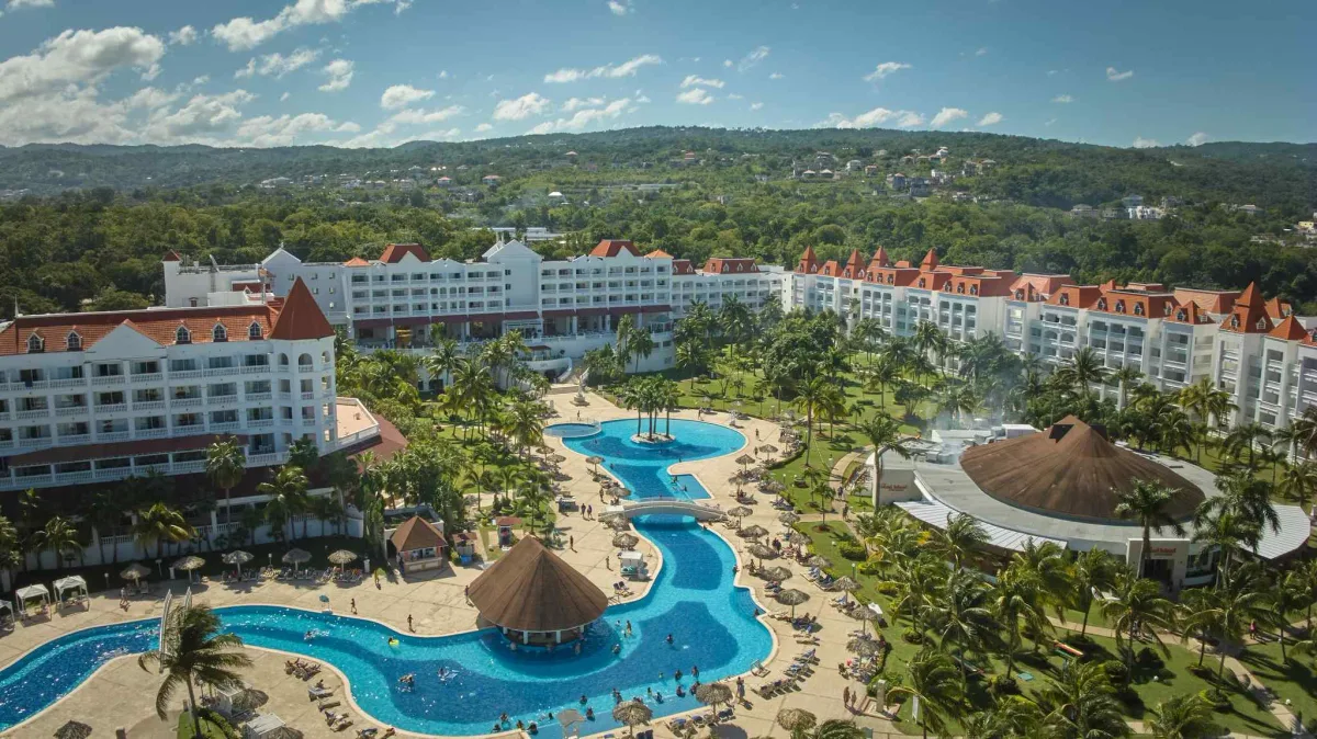 Bahia Principe Grand Jamaica pool
