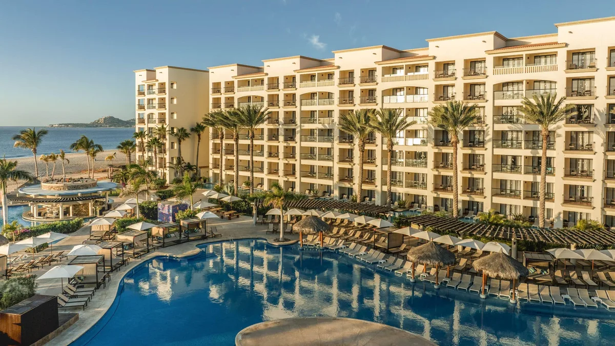 Hyatt Ziva Los Cabos pool with swim-up bar