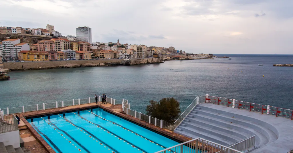 Les Bords de Mer pool