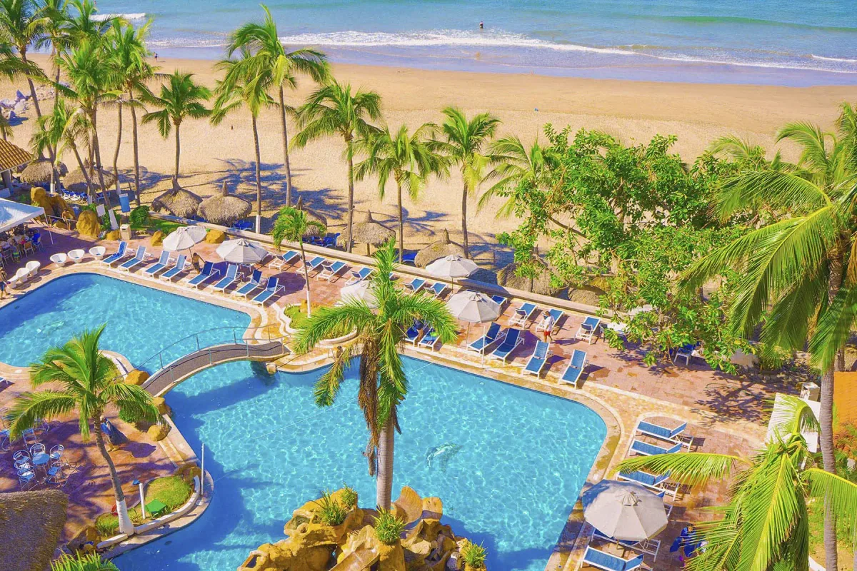 Hotel pool day pass in Mazatlan