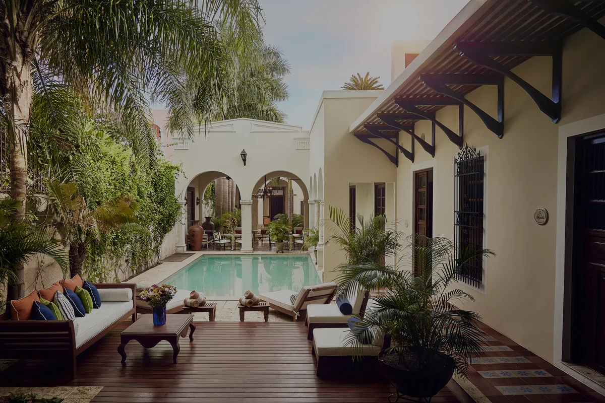 Hotel pool day pass in Merida