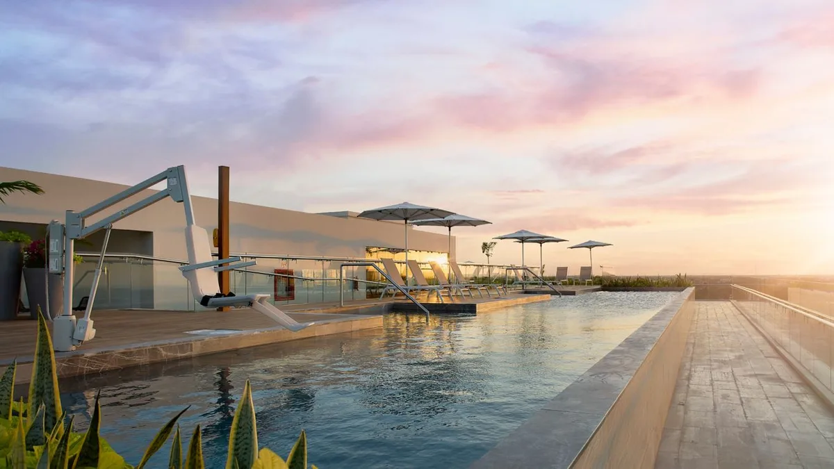 Courtyard by Marriott Merida pool