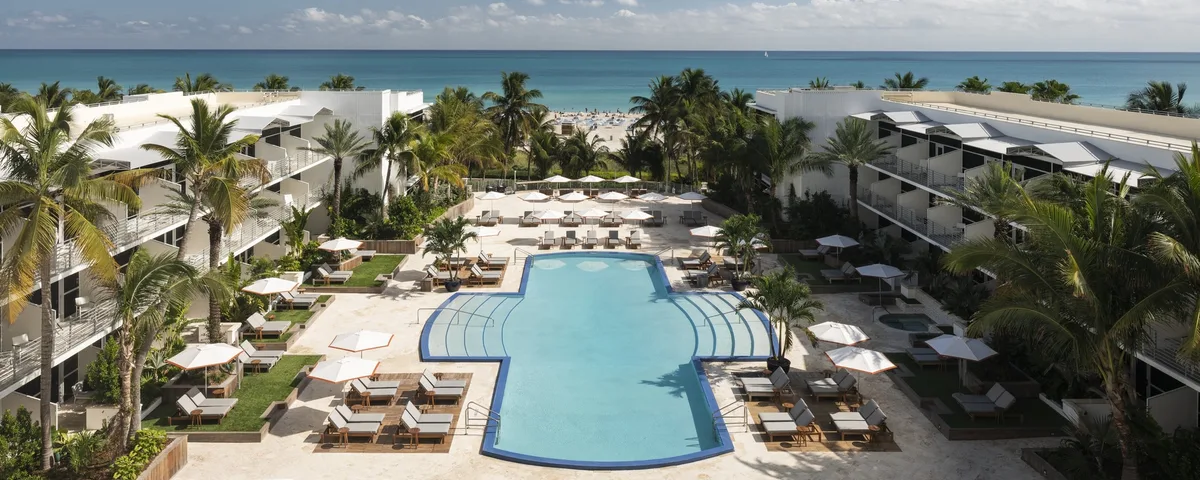 The Ritz-Carlton South Beach pool