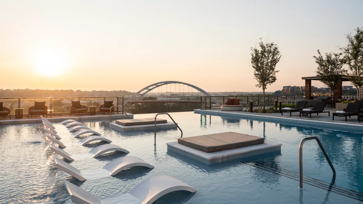 Hotel pool day pass in Nashville