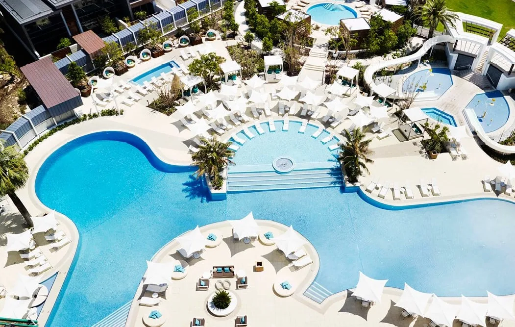 Pool day passes in Perth