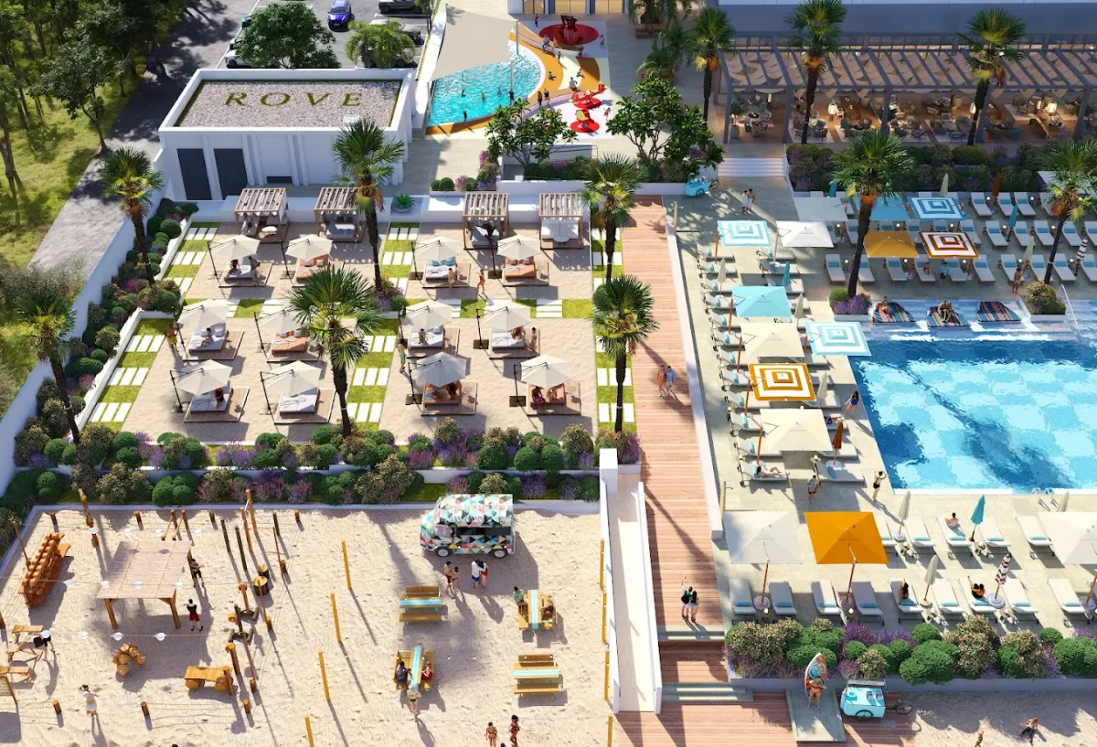 Rove Al Marjan Island pool