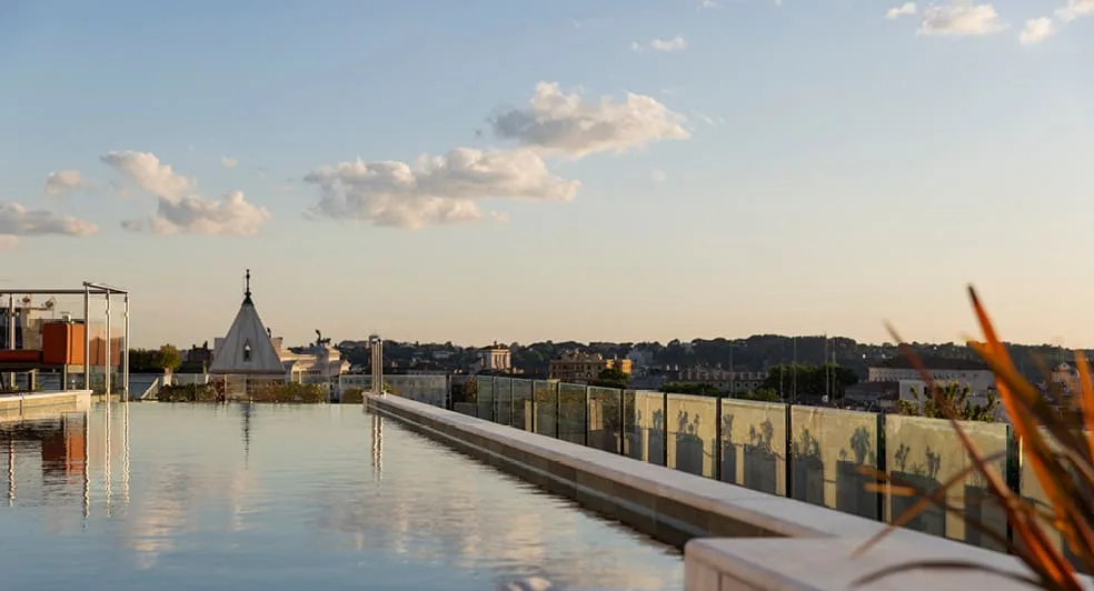 Anantara Palazzo Naiadi pool