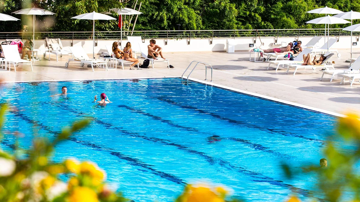 Hotel pool day pass in Rome