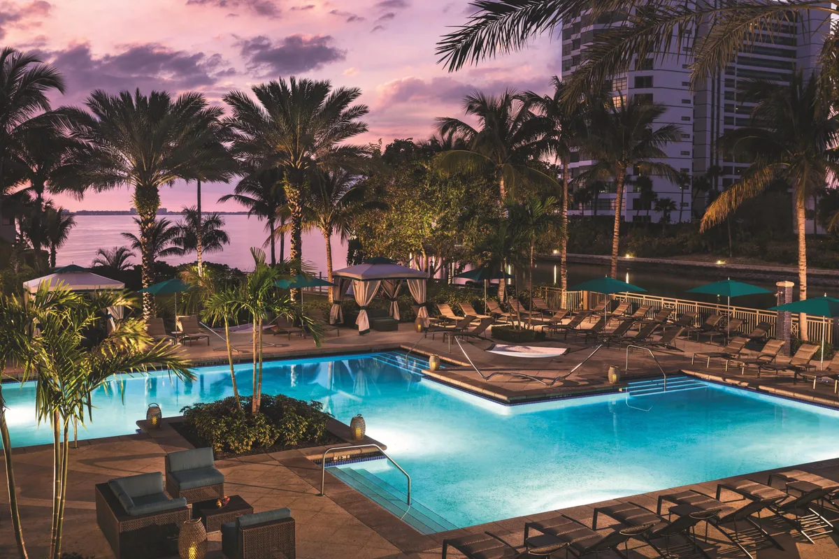 The Ritz-Carlton, Sarasota pool