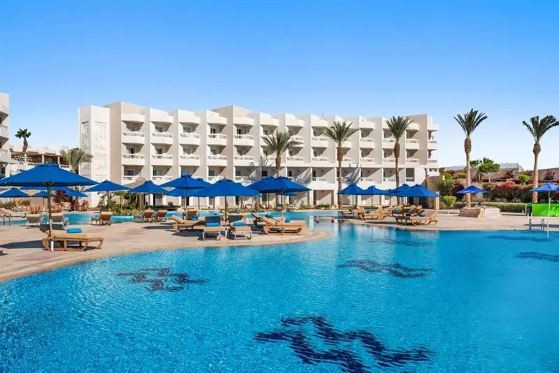 DoubleTree by Hilton Sharm El Sheikh Sharks Bay Resort pool