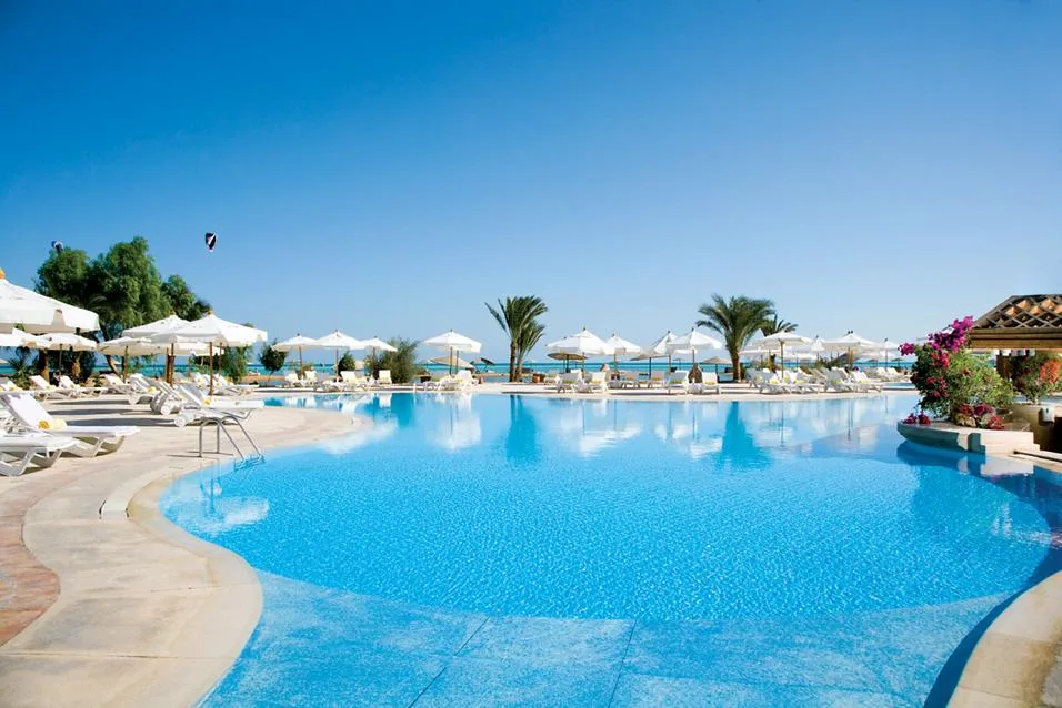 Mövenpick Resort Sharm El Sheikh pool
