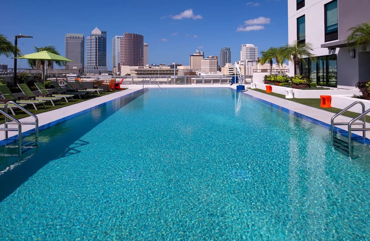 Hilton Tampa Downtown pool