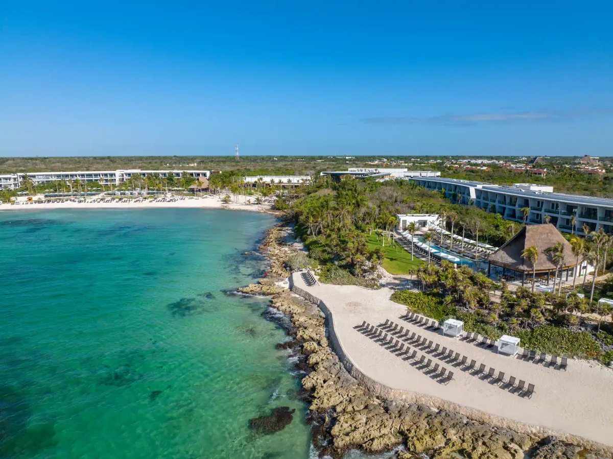 Conrad Tulum Riviera Maya pool
