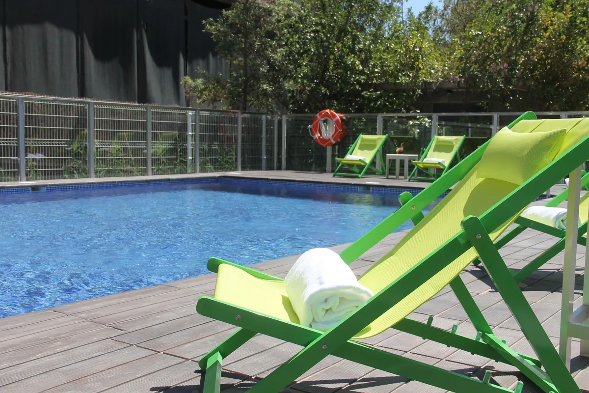Hotel Primus Valencia pool